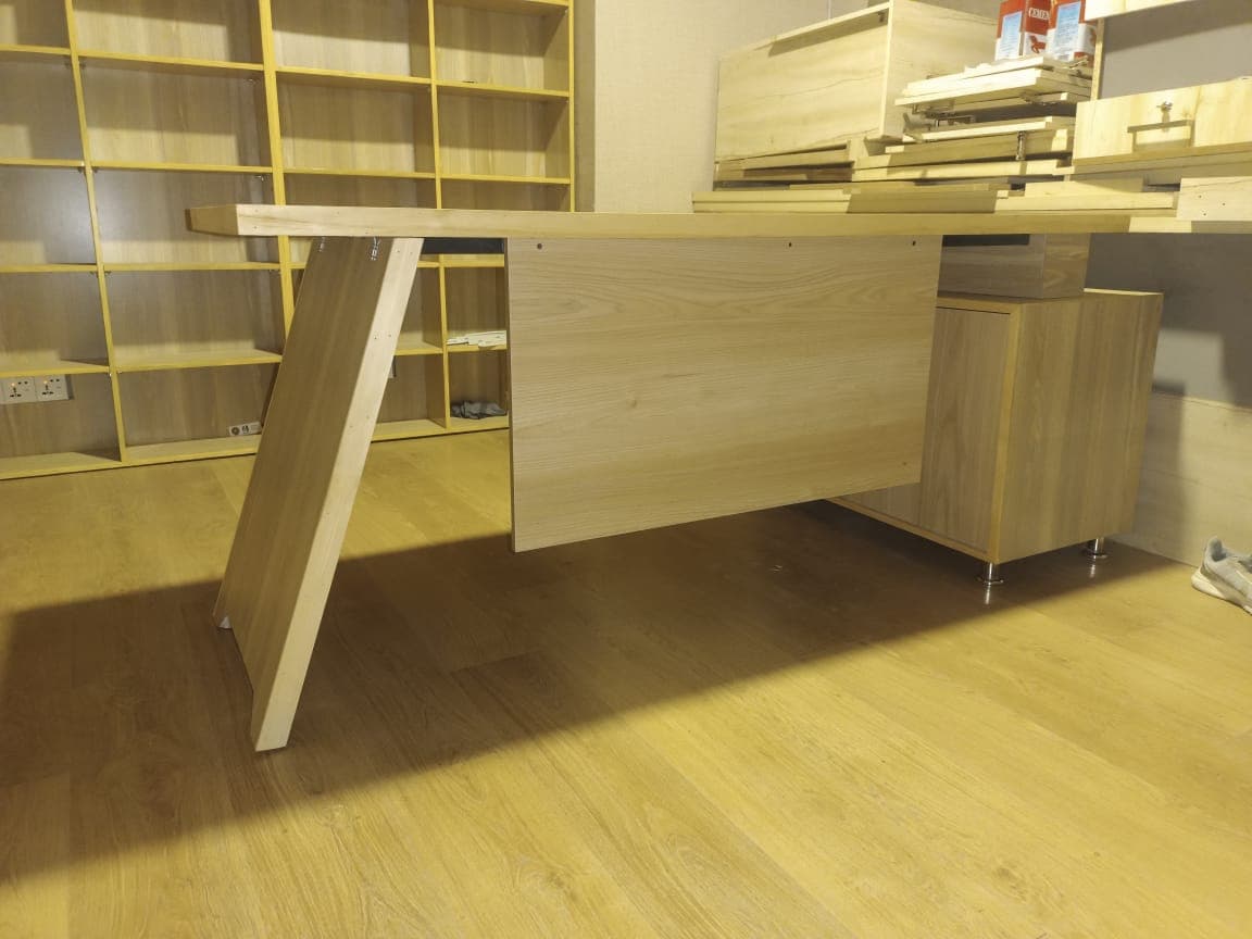Premium Executive Office Table | Modern L-Shaped Design | ¾ MDF Laminated Finish