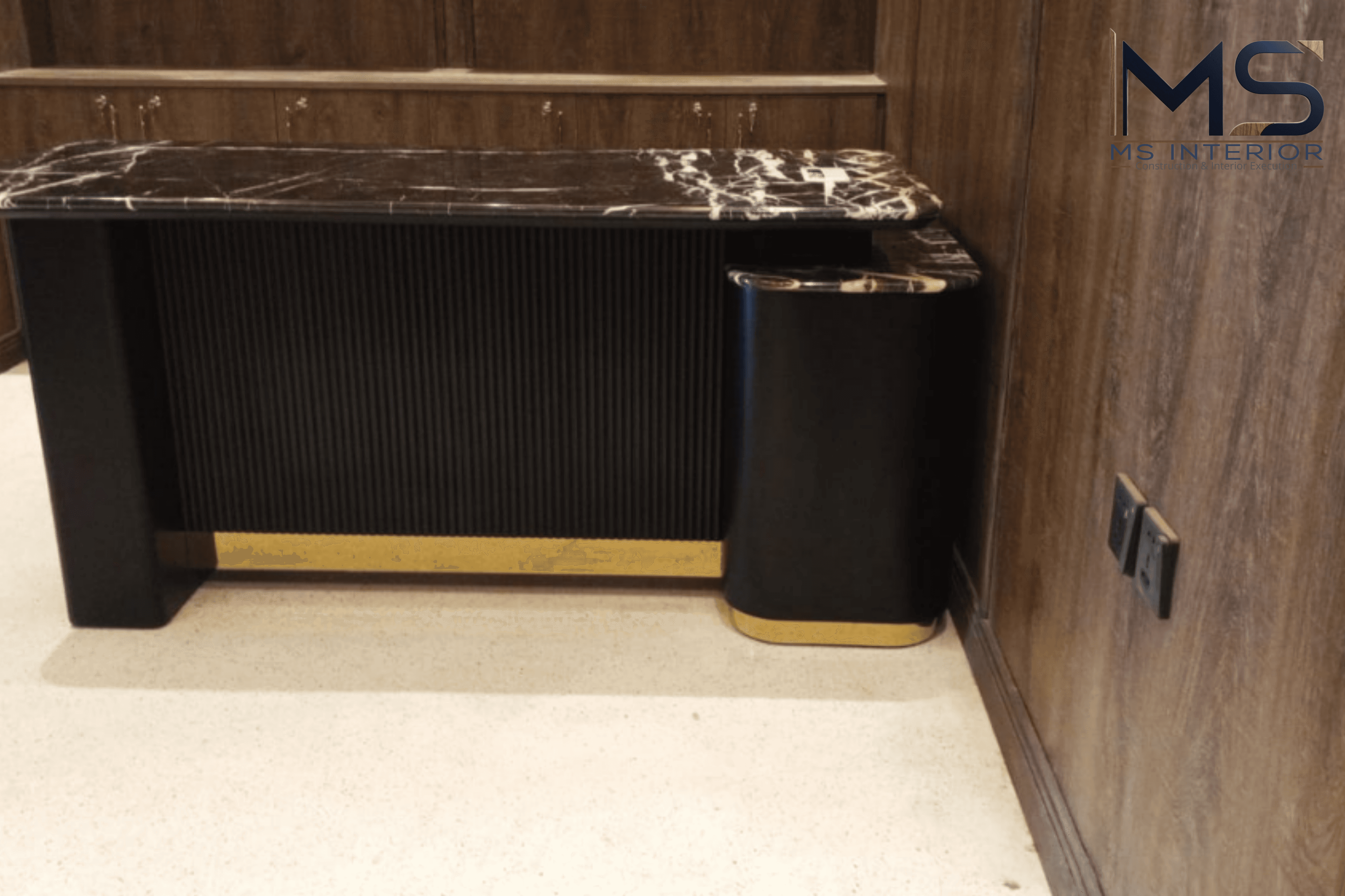 Executive Office Table with Side Console - View 4